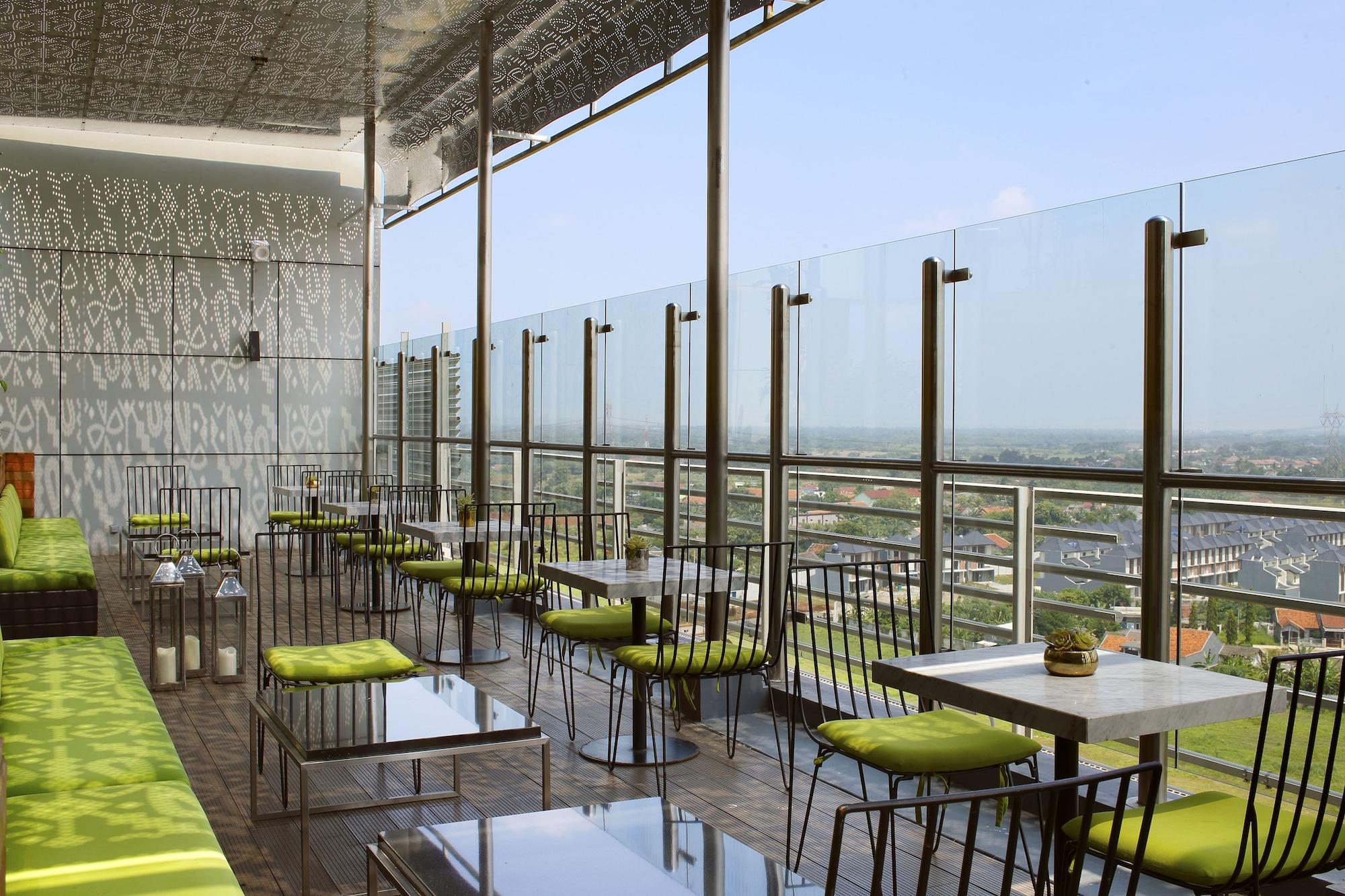 Hotel Santika Premiere Ice - Bsd City Serpong Εξωτερικό φωτογραφία